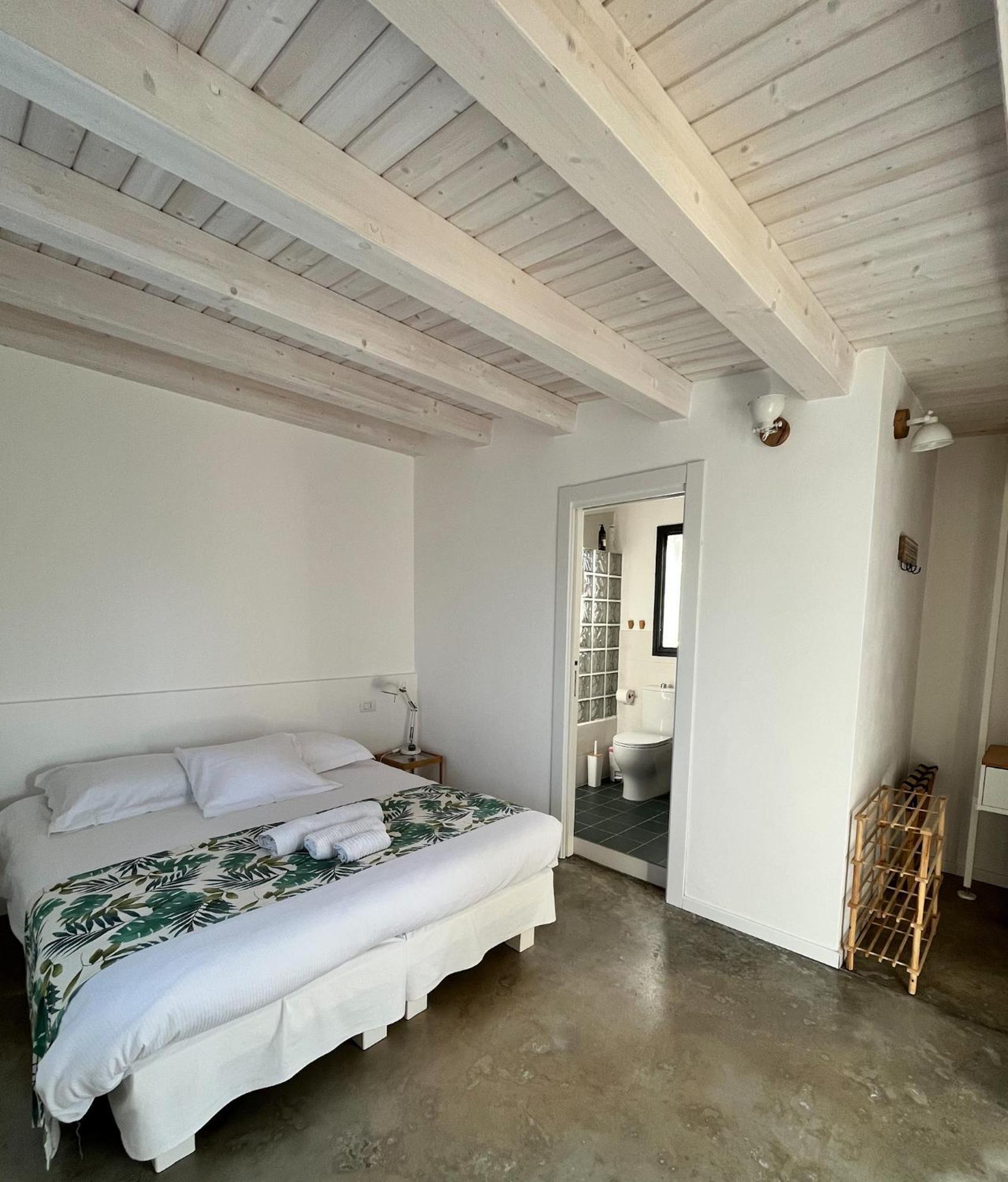 Mayana Sicily - The Suites Santa Maria Del Focallo Exterior foto